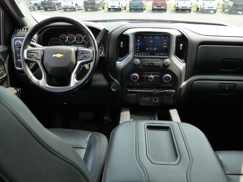 Used 2020 Chevrolet Silverado 1500 LTZ AWD/4WD image 26