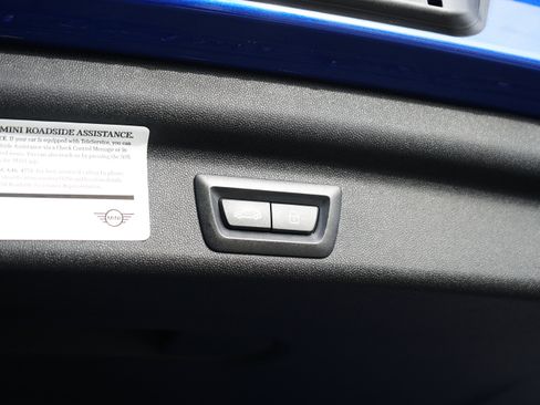 Used 2025 MINI Cooper Countryman S w/ Comfort Package Max image 13