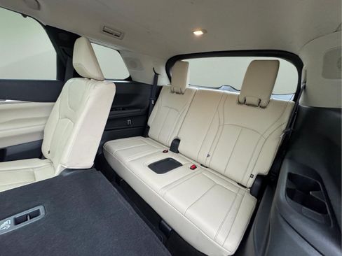 Used 2023 INFINITI QX60 Luxe w/ Cargo Package AWD/4WD image 12