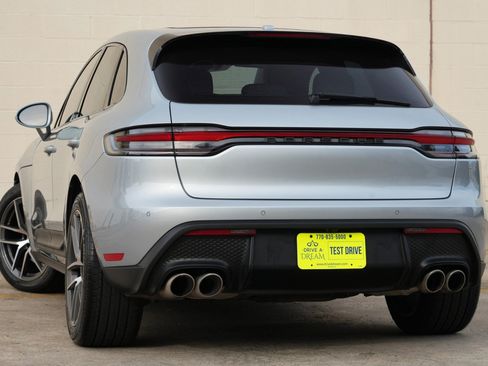 Used 2023 Porsche Macan S AWD/4WD image 6