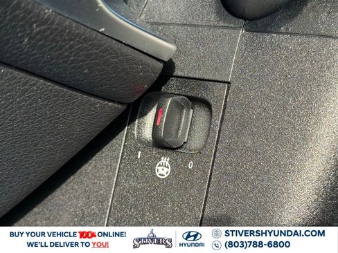 Used 2023 Mercedes-Benz GLB 250 image 31