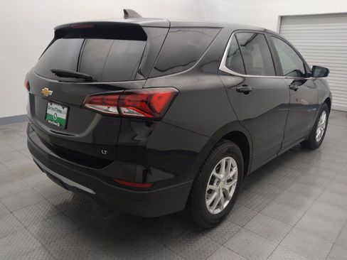 Used 2022 Chevrolet Equinox LT w/ Driver Convenience Package image 9