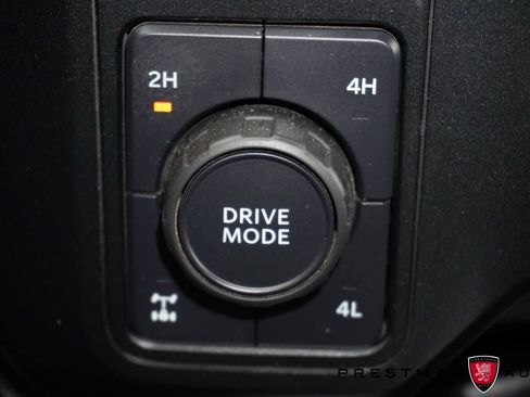 Used 2023 Ford F350 Lariat w/ Lariat Ultimate Package AWD/4WD image 46