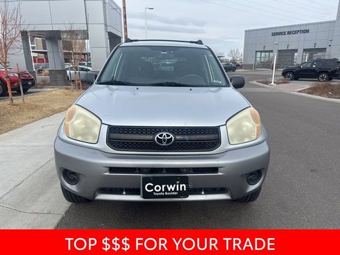 Used 2005 Toyota RAV4 2WD image 2