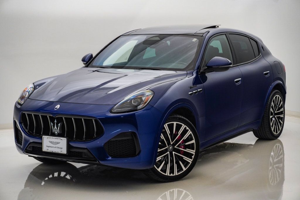 Used 2023 Maserati Grecale Modena AWD/4WD image 3