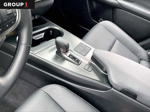 Certified 2025 Lexus UX 300h FWD w/ Accessory Package (Z1) image 14