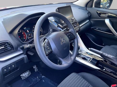 Used 2023 Mitsubishi Eclipse Cross LE AWD/4WD image 18