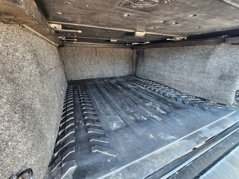 Used 2005 Chevrolet Avalanche Z71 w/ Sun And Sound Package image 24