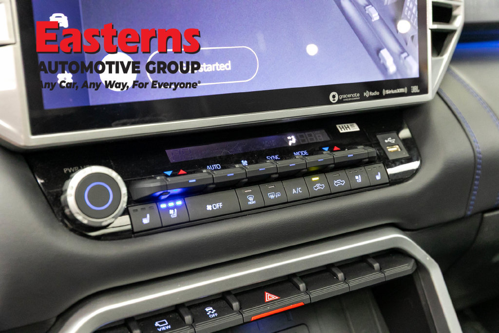 Used 2023 Toyota Tundra Platinum AWD/4WD image 22