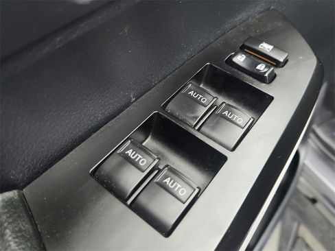 Used 2019 Toyota Tundra SR5 w/ TRD Sport Package image 18