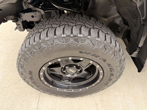 Used 2007 Toyota FJ Cruiser 4WD image 17