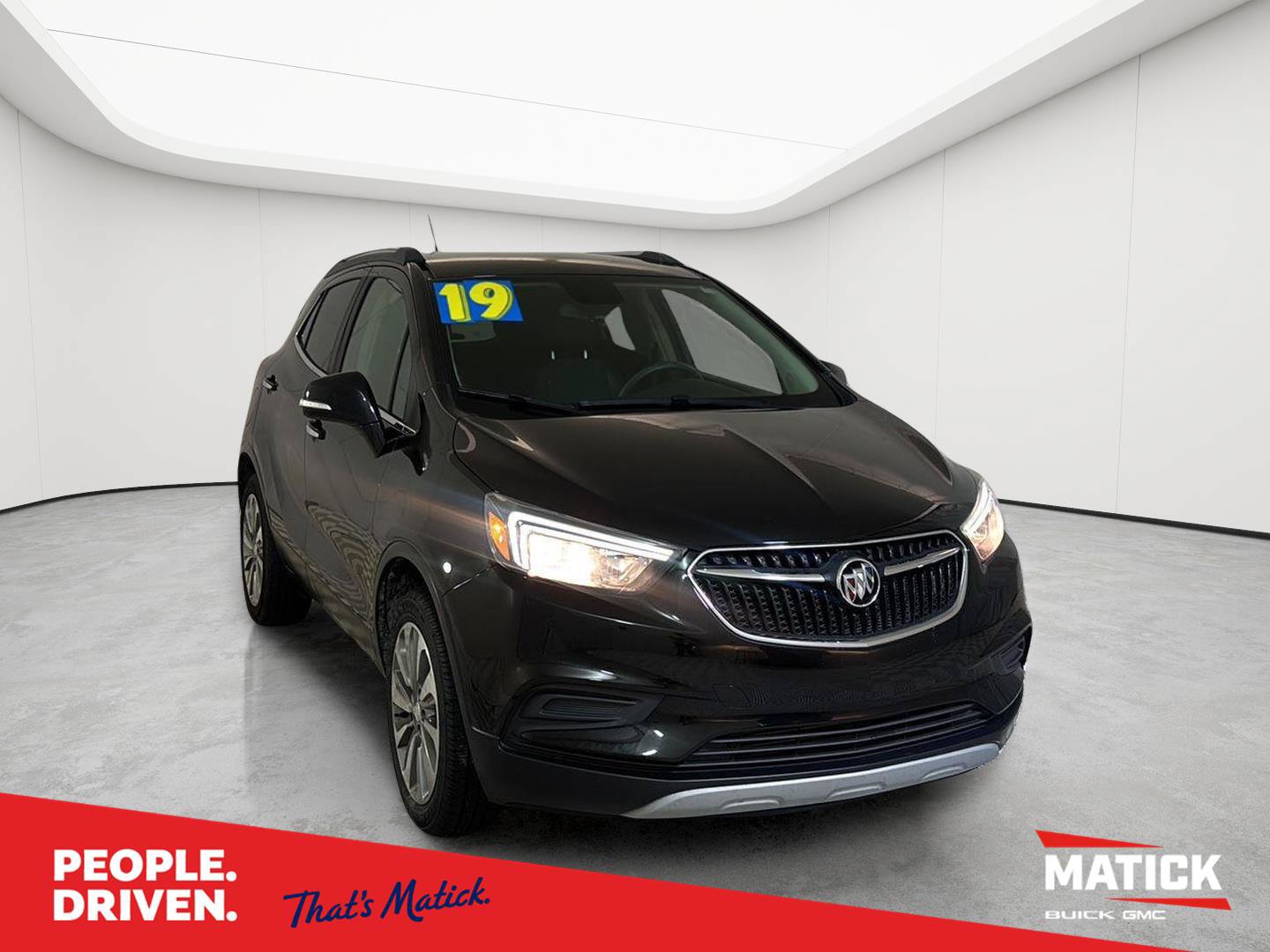 Used 2019 Buick Encore Preferred AWD/4WD image 1