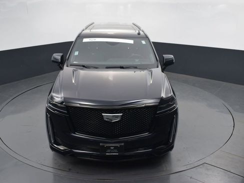 Certified 2023 Cadillac Escalade ESV Sport Platinum w/ LPO, ONYX Package image 42