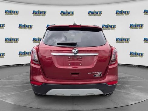 Used 2022 Buick Encore Preferred w/ Safety Package AWD/4WD image 4