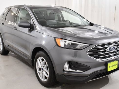 Used 2022 Ford Edge SEL w/ Convenience Package image 4