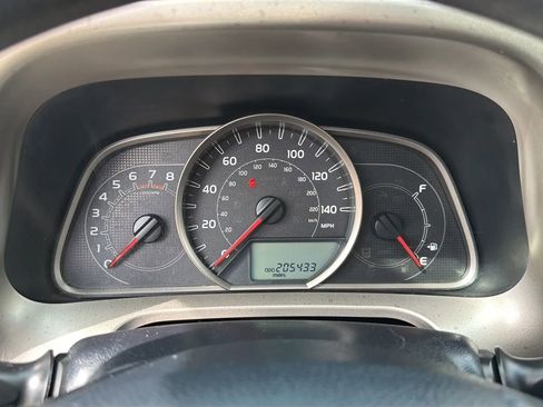 Used 2013 Toyota RAV4 XLE image 30