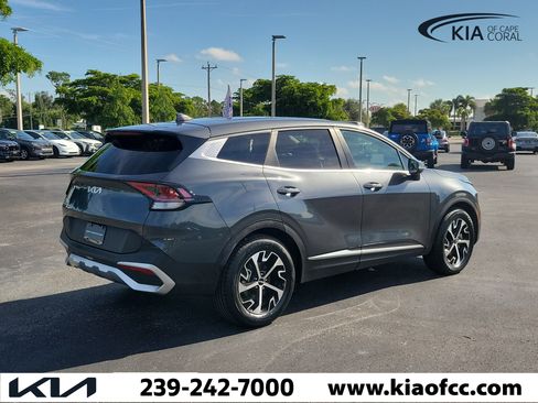 Certified 2024 Kia Sportage EX FWD image 6
