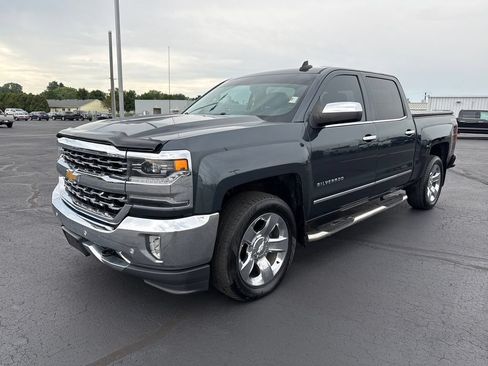Used 2017 Chevrolet Silverado 1500 LTZ w/ Sport Package AWD/4WD image 5
