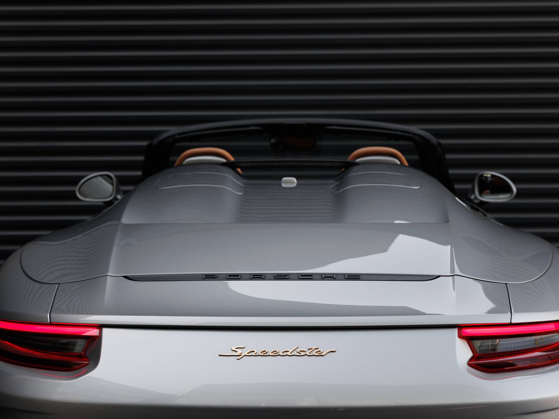 Certified 2019 Porsche 911 Speedster RWD image 31