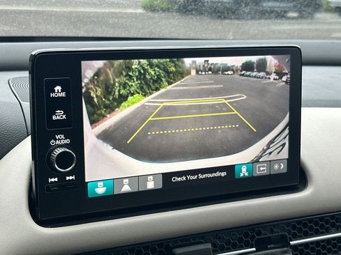 Used 2024 Honda HR-V EX-L image 19