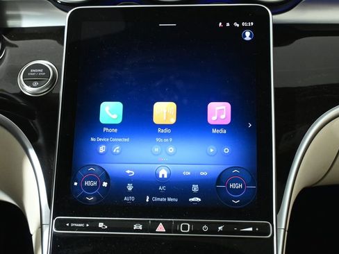 Certified 2025 Mercedes-Benz C 300 4MATIC Sedan image 20