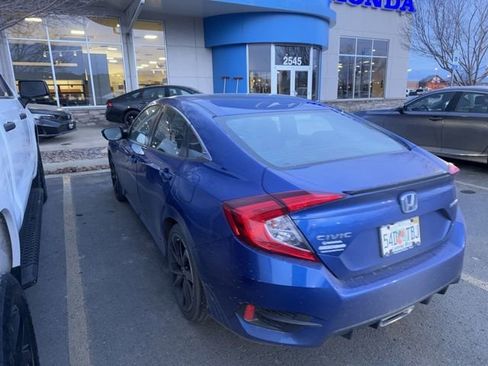 Used 2020 Honda Civic Sport image 7