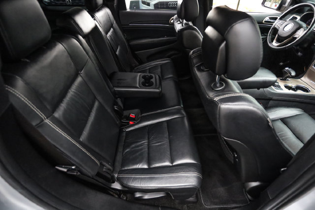 Used 2015 Jeep Grand Cherokee Limited AWD/4WD image 64