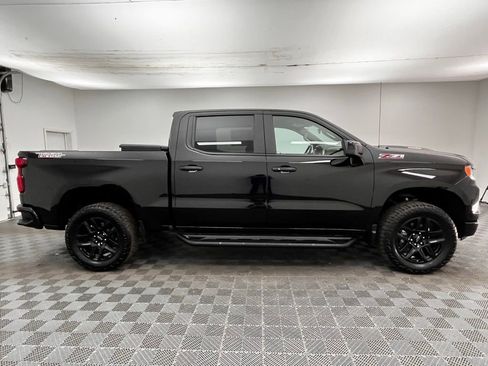 Used 2025 Chevrolet Silverado 1500 LT Trail Boss w/ Convenience Package II AWD/4WD image 7