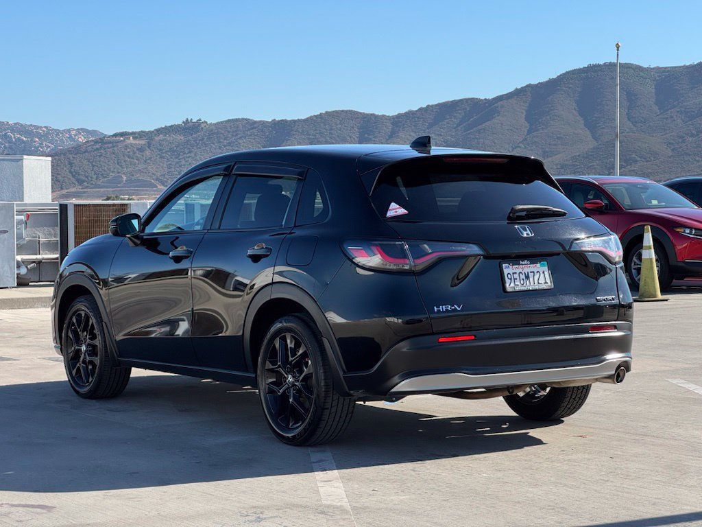 Used 2023 Honda HR-V Sport image 29