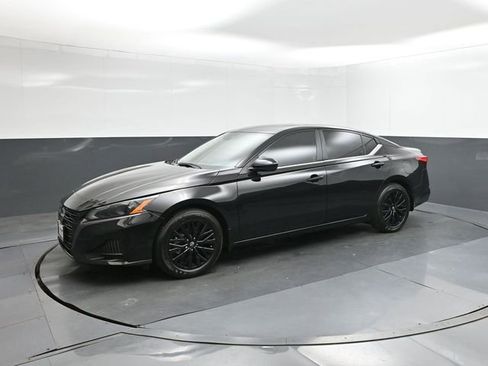 New 2026 Nissan Altima 2.5 SV w/ SV Special Edition Package image 34