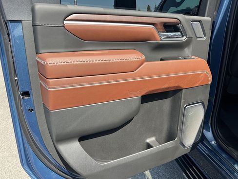 New 2026 GMC Sierra 2500 Denali Ultimate w/ Max Trailering Package AWD/4WD image 25