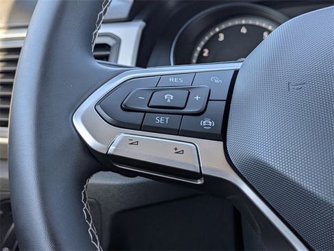 Used 2021 Volkswagen Atlas SE w/ Panoramic Sunroof Package image 29