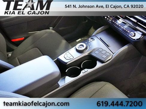 Used 2026 Kia Sportage LX FWD image 13