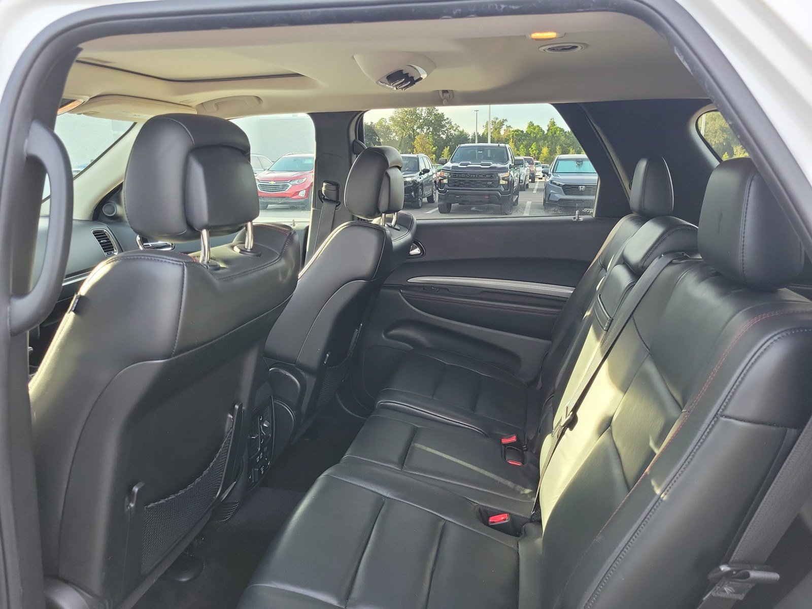 Used 2018 Dodge Durango GT w/ Premium Group RWD image 28