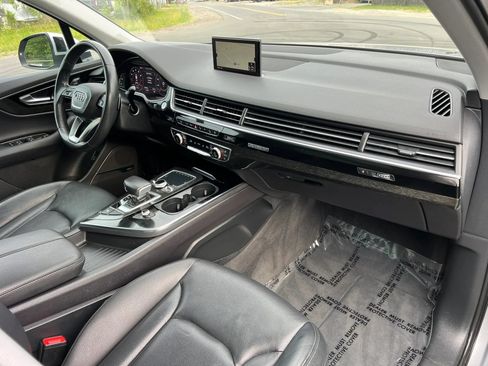 Used 2019 Audi Q7 3.0T Premium Plus AWD/4WD image 17