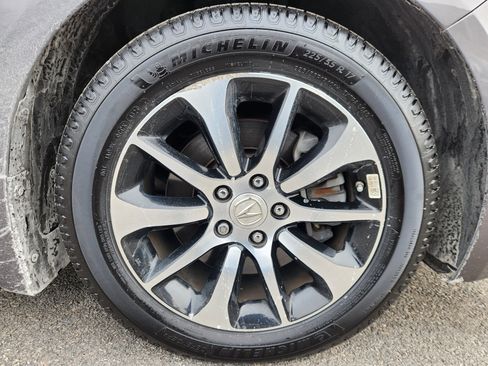 Used 2017 Acura TLX w/ Technology Package image 19