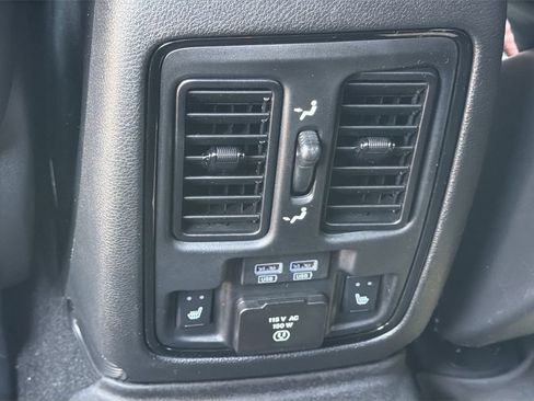 Used 2021 Dodge Durango SRT Hellcat w/ Technology Group AWD/4WD image 24