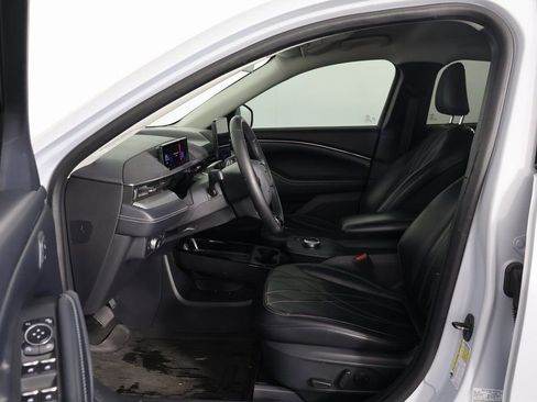 Used 2021 Ford Mustang Mach-E Select w/ Comfort/Technology Package image 9