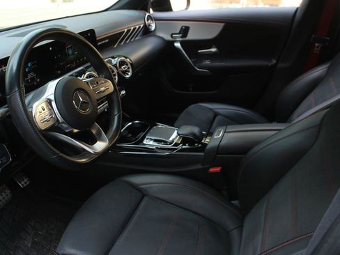 Used 2020 Mercedes-Benz CLA 35 AMG 4MATIC image 13