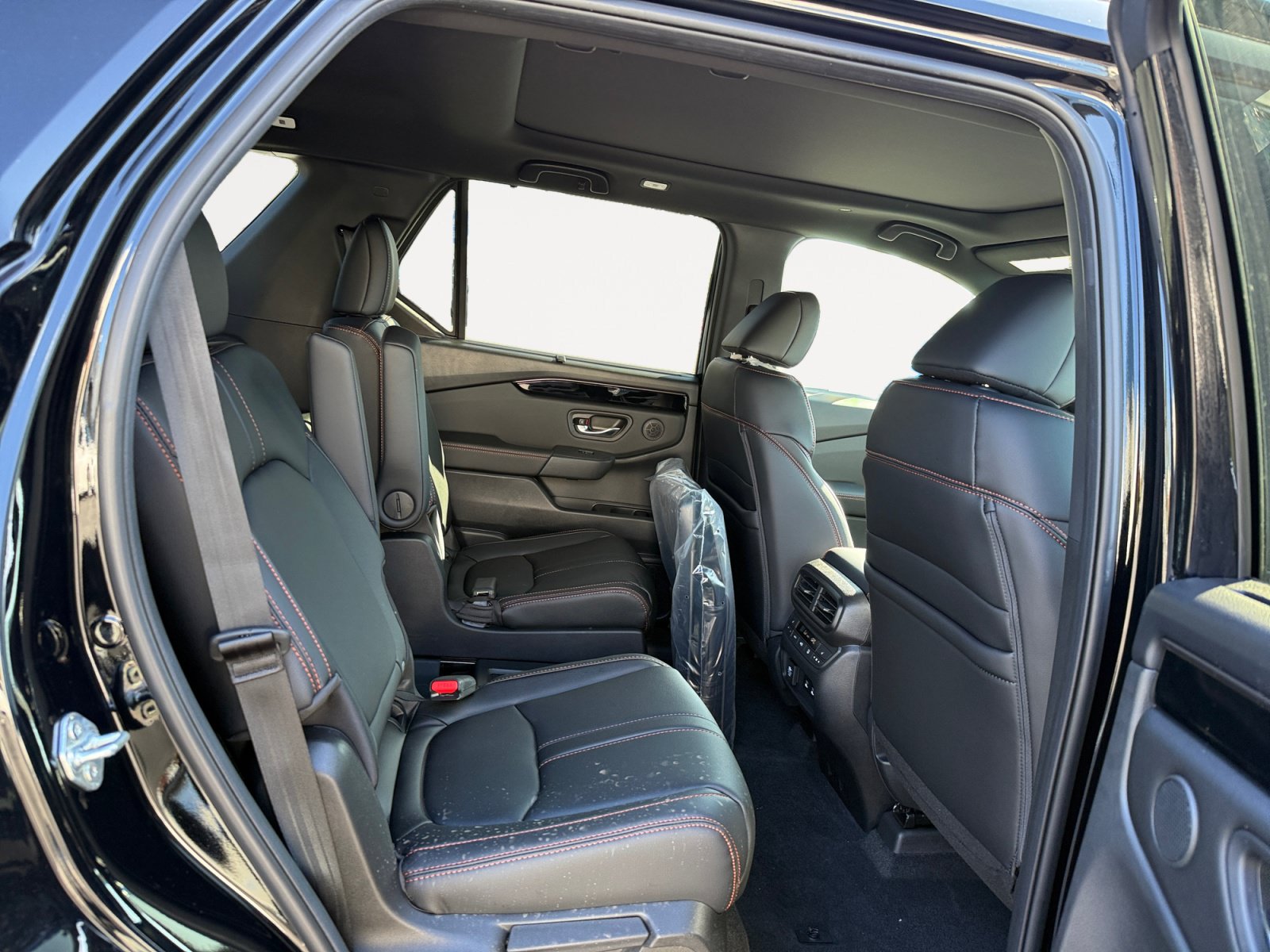 New 2026 Honda Pilot TrailSport image 18