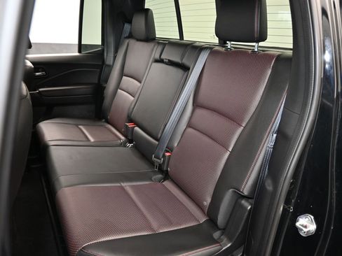 Used 2023 Honda Ridgeline Black Edition image 37