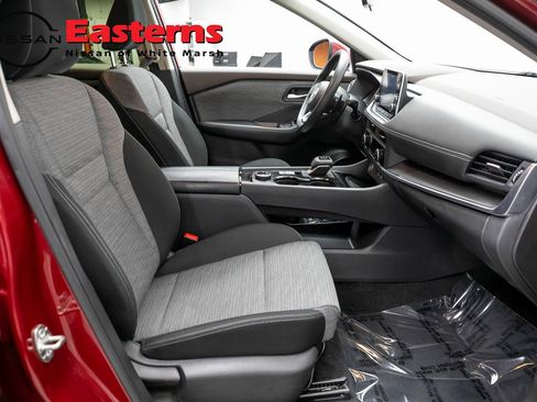 Used 2023 Nissan Rogue SV AWD/4WD image 24