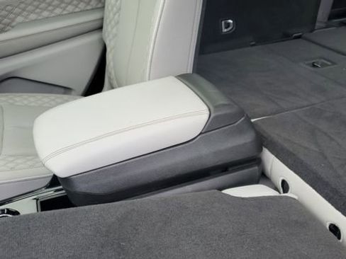 Certified 2023 Jeep Grand Cherokee L Summit w/ Advanced Protech Group IV image 30