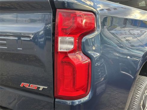 Used 2020 Chevrolet Silverado 1500 RST image 11