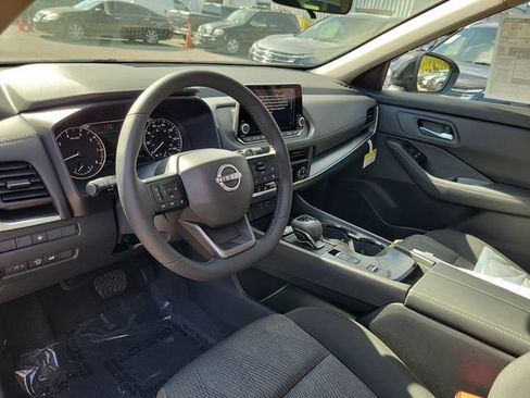 New 2026 Nissan Rogue SV FWD image 11