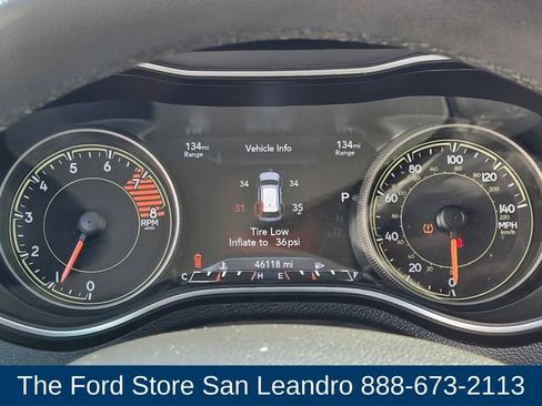 Used 2021 Jeep Cherokee Latitude Lux w/ Comfort/Convenience Group image 24