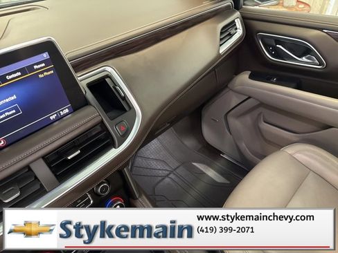 Used 2021 Chevrolet Tahoe LT w/ LT Signature Package image 46