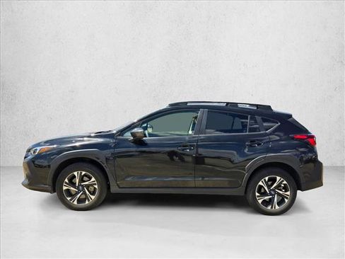 Used 2025 Subaru Crosstrek 2.0i Premium image 8