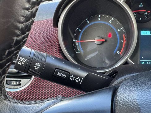 Used 2014 Chevrolet Cruze LT image 15