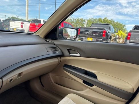Used 2010 Honda Accord LX image 26